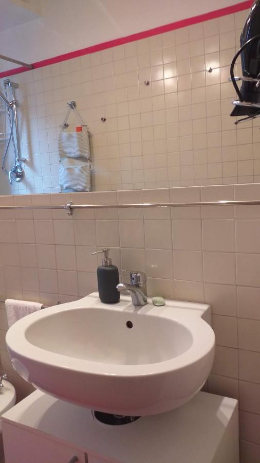 Appartamento Meta Italy da Clara Milano Esterno foto